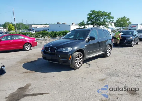 2012 BMW X5 xDrive35I/xDrive35I Premium/xDrive35I Sport Activity z USA, uszkodzony, nr VIN 5UXZV4C5XCL989143